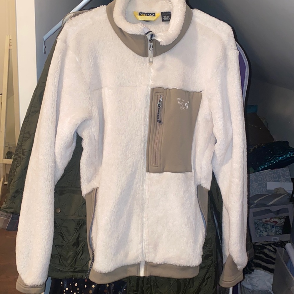 Mountain Hardwear White Teddy Jacket with Tan Accents
